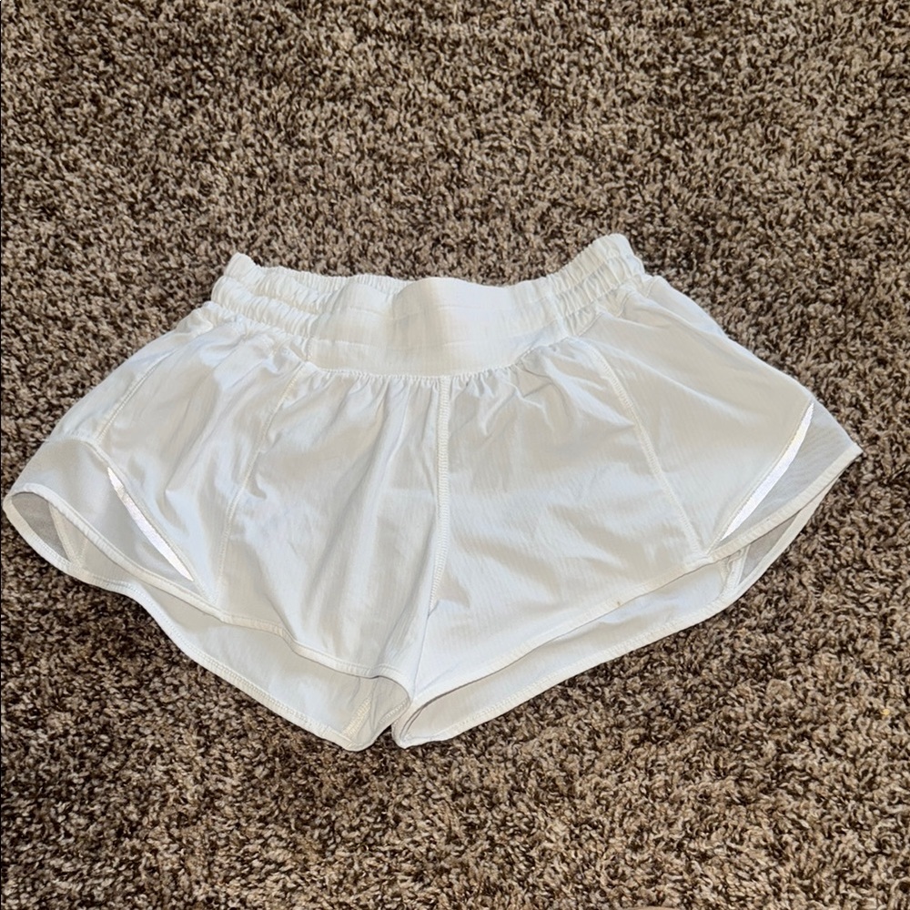 Lululemon Athletica White Athletic Shorts Lightweight Design 2”